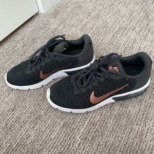 Nike Womens AirMax